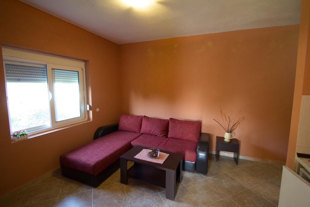 אולסינץ' Sunrise House Apartments חדר תמונה