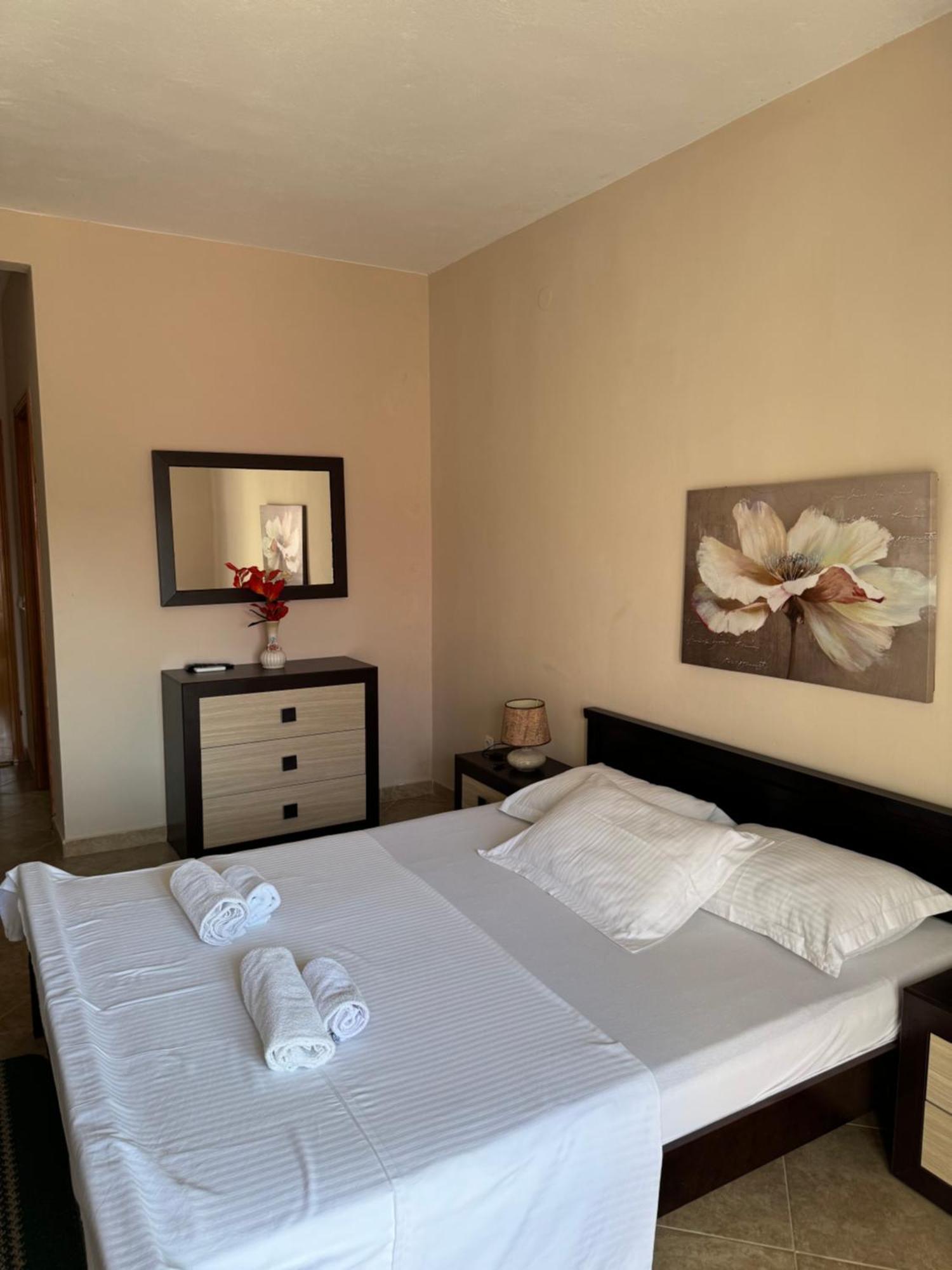 אולסינץ' Sunrise House Apartments מראה חיצוני תמונה