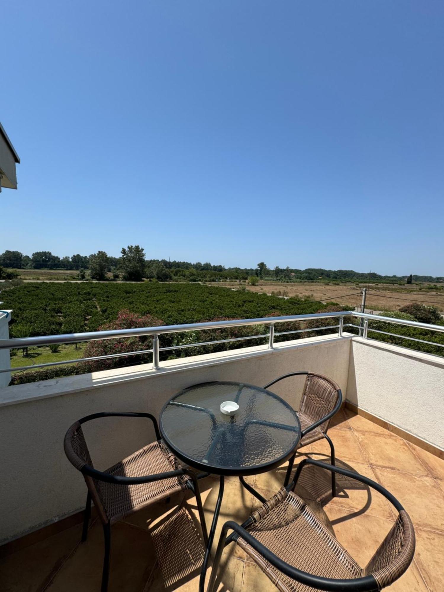 אולסינץ' Sunrise House Apartments מראה חיצוני תמונה