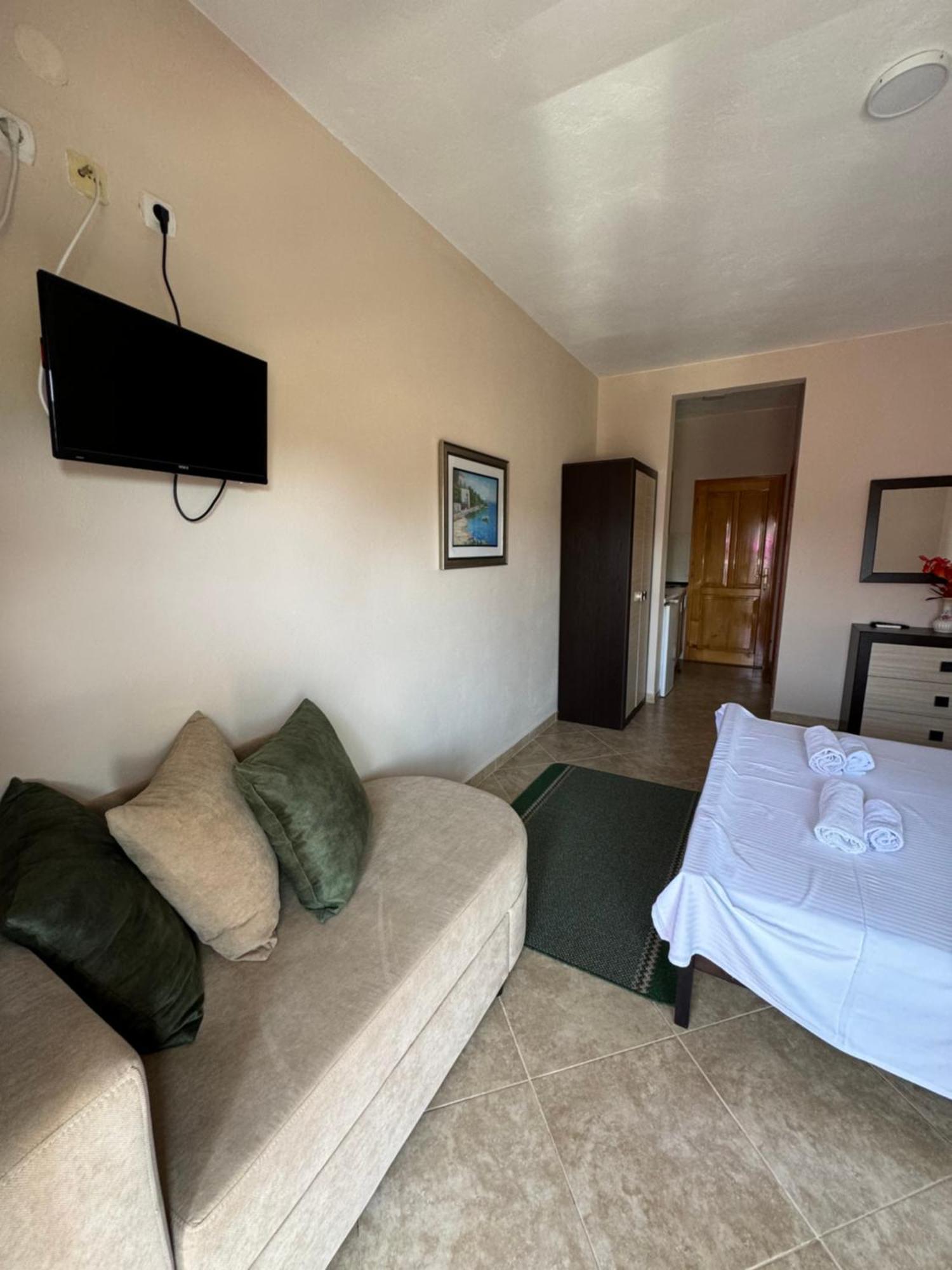 אולסינץ' Sunrise House Apartments מראה חיצוני תמונה