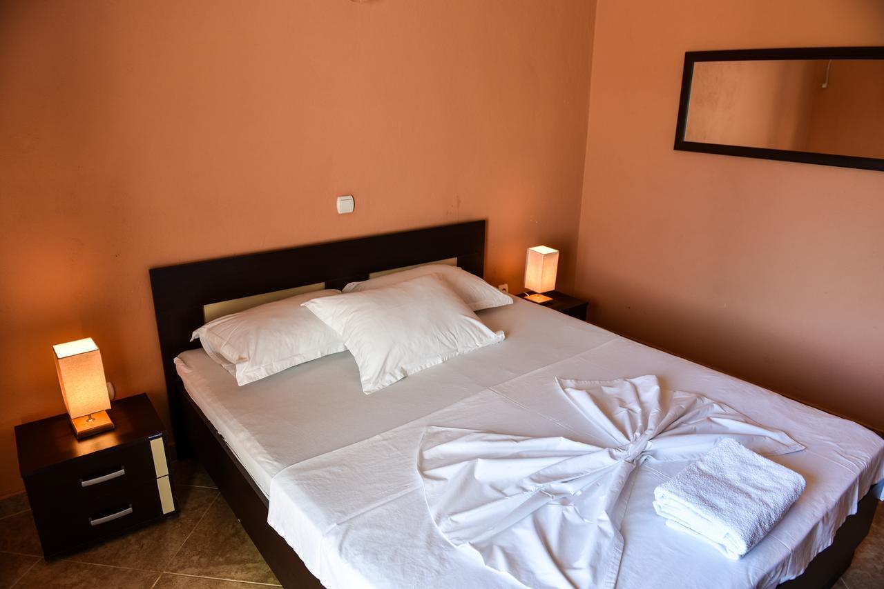 אולסינץ' Sunrise House Apartments מראה חיצוני תמונה