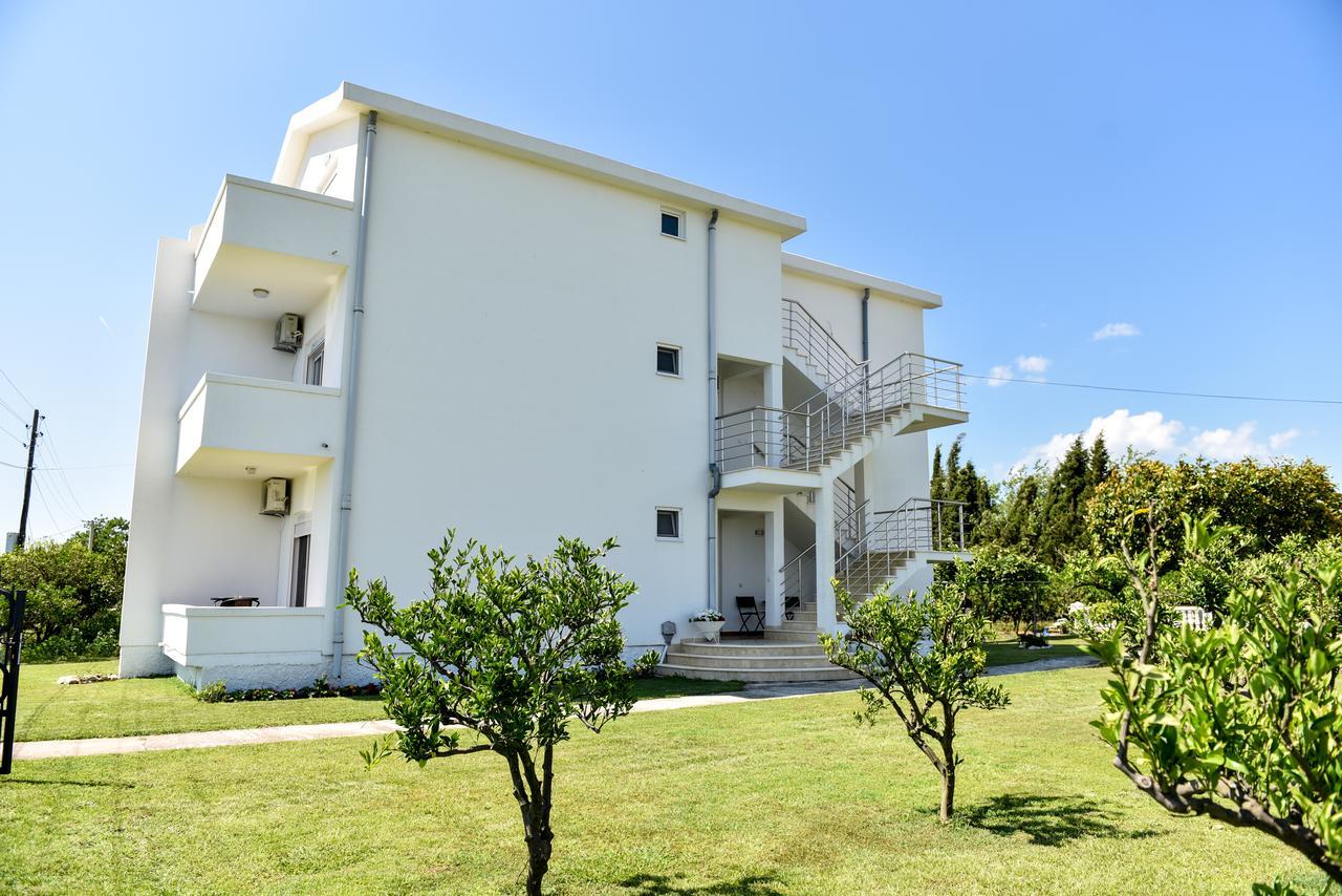 אולסינץ' Sunrise House Apartments מראה חיצוני תמונה