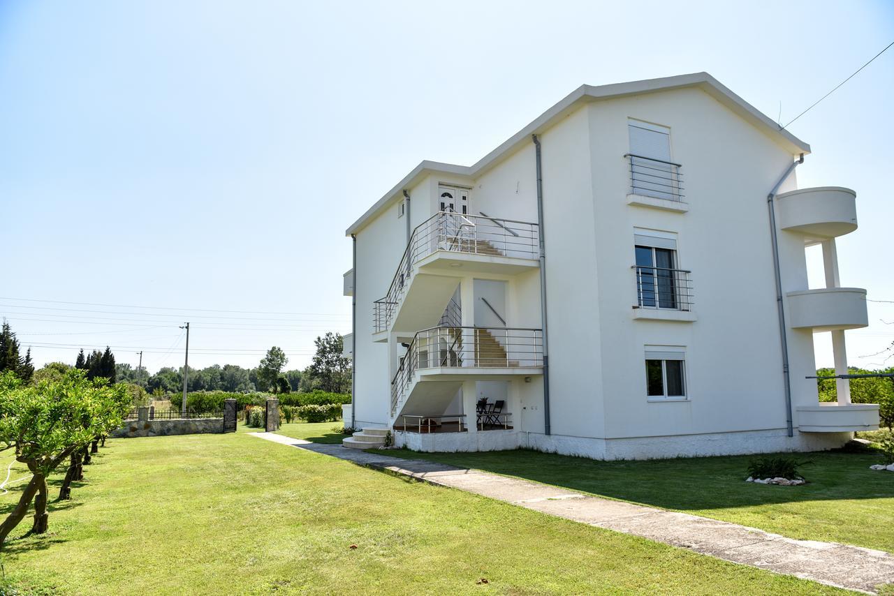 אולסינץ' Sunrise House Apartments מראה חיצוני תמונה