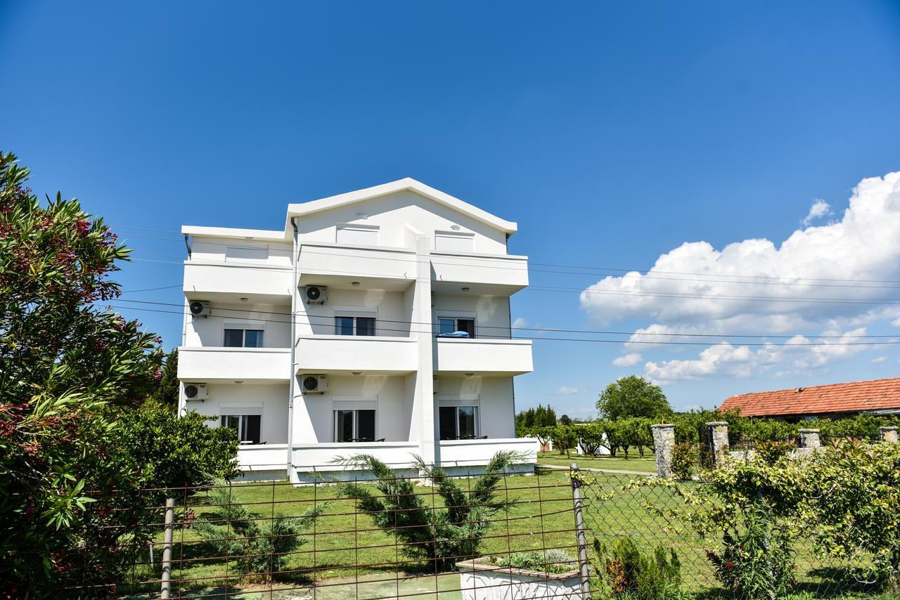 אולסינץ' Sunrise House Apartments מראה חיצוני תמונה